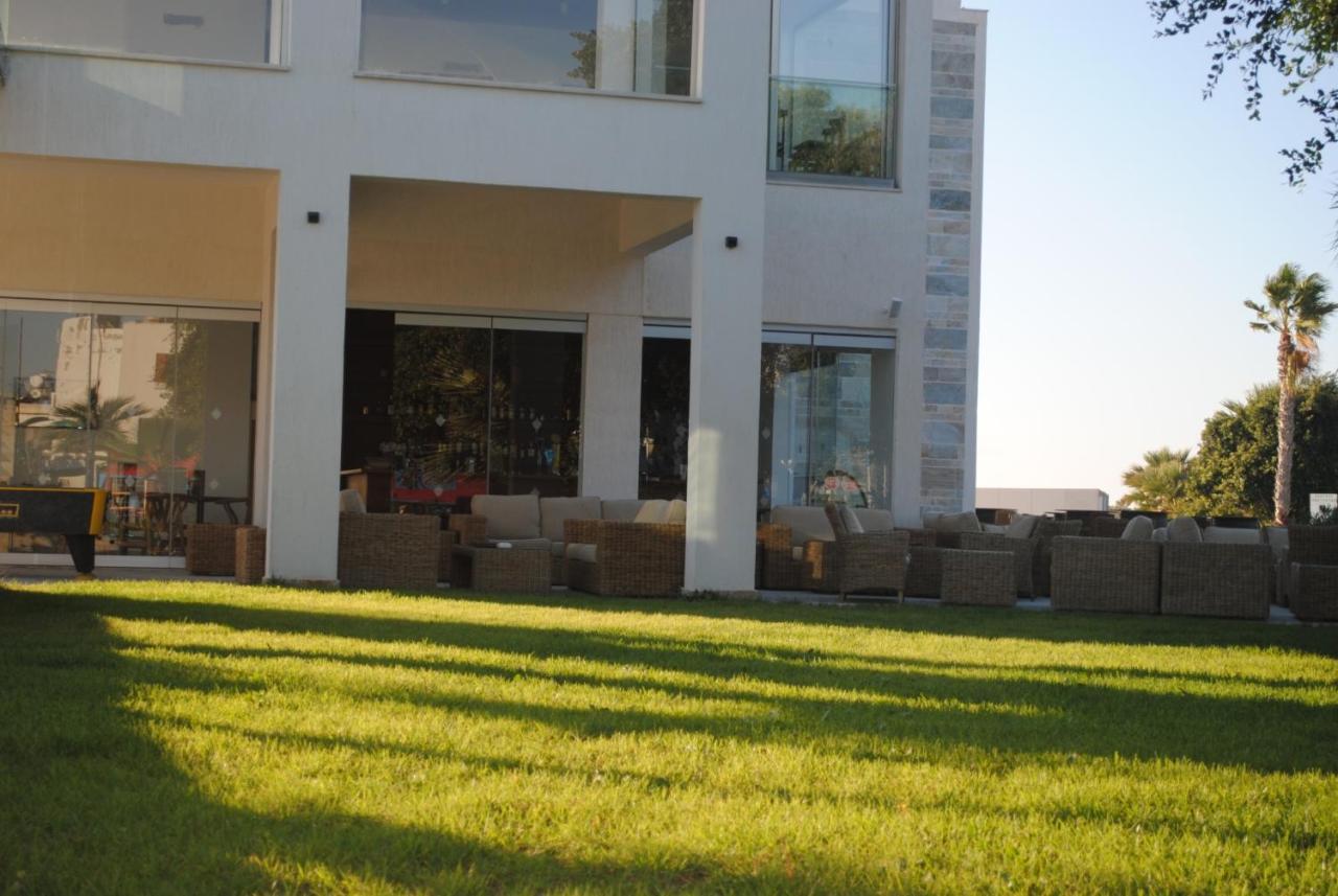 Gold Lagoon Kosher Hotel - By Amphora Hotel & Suites Πάφος Εξωτερικό φωτογραφία