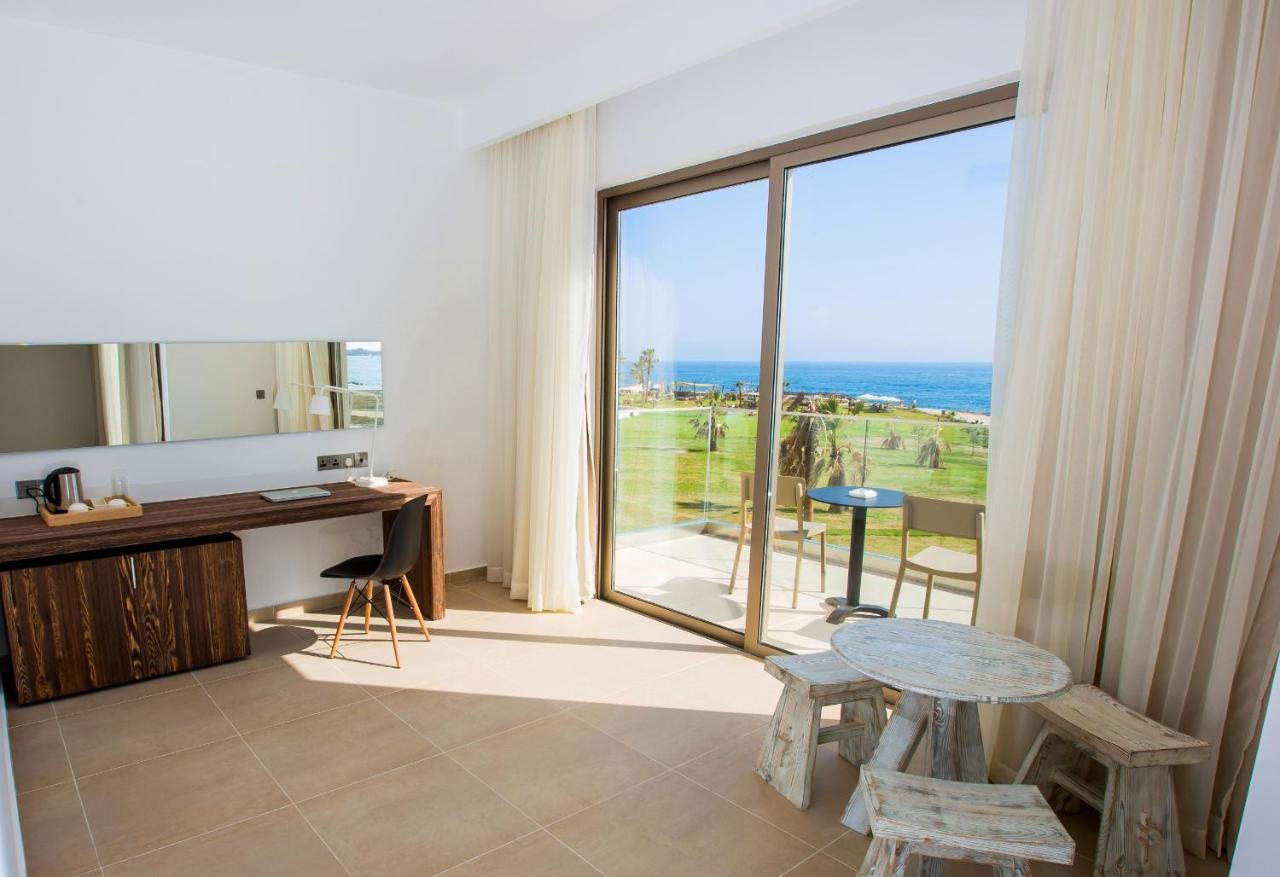 Gold Lagoon Kosher Hotel - By Amphora Hotel & Suites Πάφος Εξωτερικό φωτογραφία